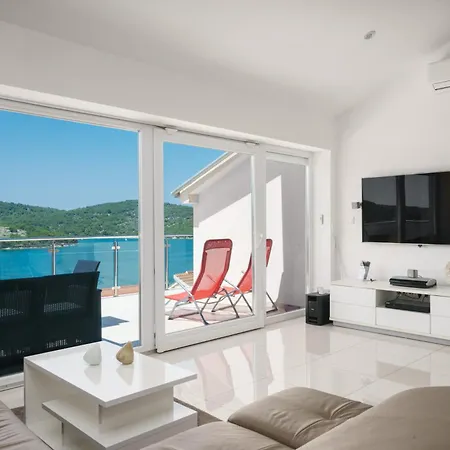Kornati Paradise Bella Olimpia アパート ティスノ