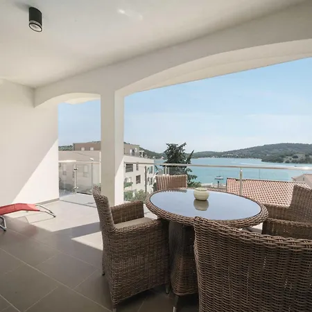 Apartment Kornati Paradise Bella Olimpia